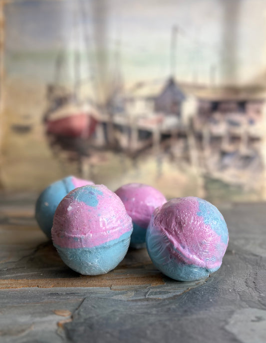 Blueberry Geranium Bath Bomb